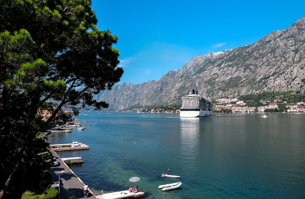 Ribica Apartments Kotor Exteriör bild